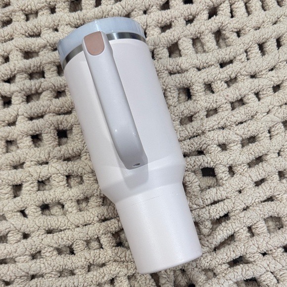 Stanley Classic rose quartz Mug with Handle - Picture 2 of 7